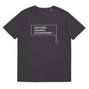 T-shirt unissexo orgânica antracite com a frase "Igualdade, equidade, solidariedade" da marca Ralhenta