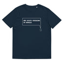T-shirt unissexo orgânica azul marinho com a frase "Não existe feminismo em demasia" da marca Ralhenta