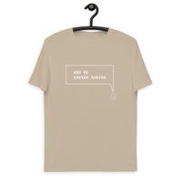 T-shirt unissexo orgânica bege com a frase "Não me enviem áudios" da marca Ralhenta